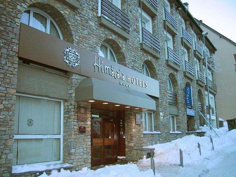 Hotel Grand Pas Pas De La Casa Bagian luar foto